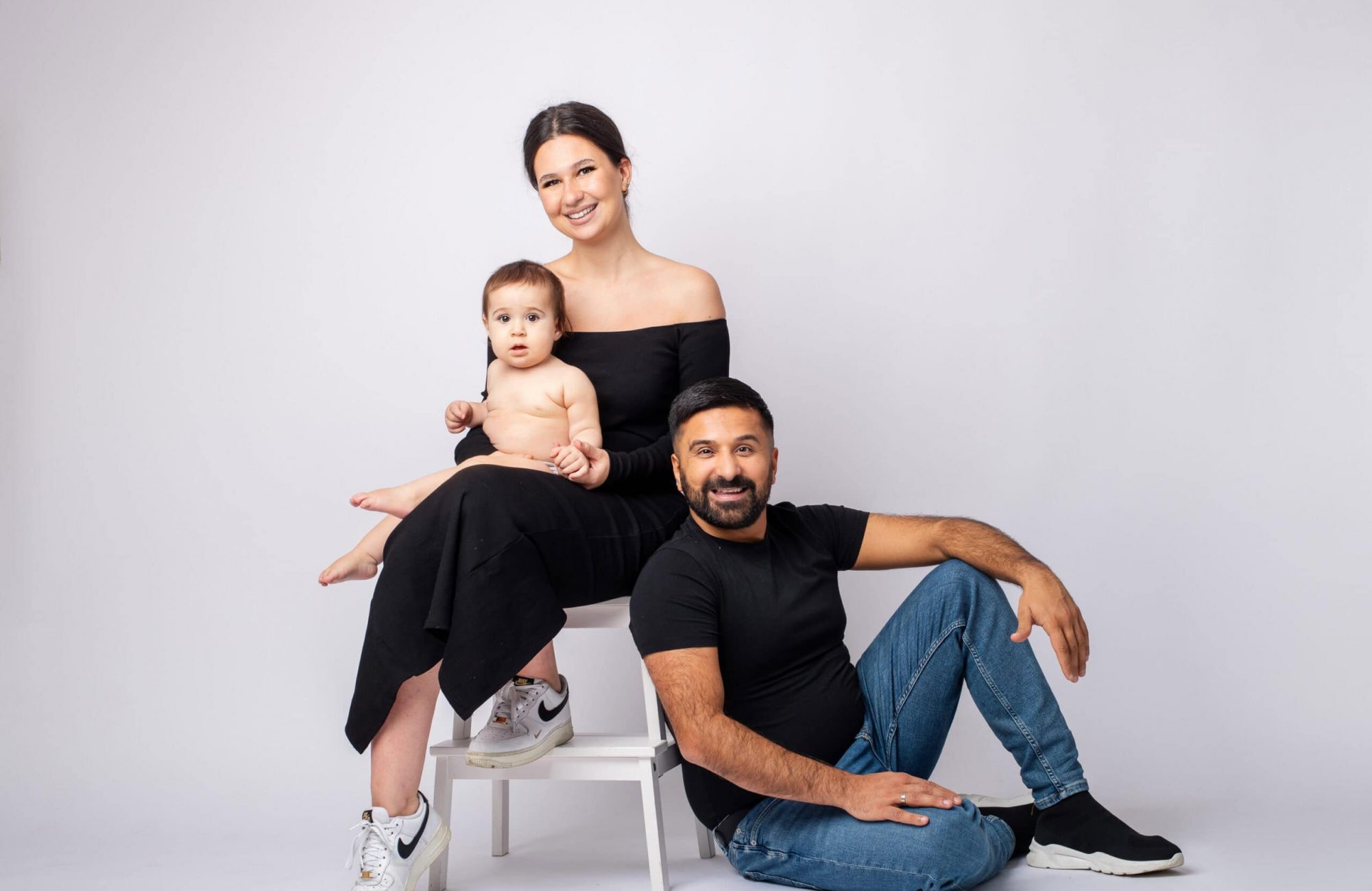 Babybauch Fotoshooting Frankfurt, Babybauch Shooting Darmstadt, Babybauch Shooting Frankfurt, Babybauch Shooting Mainz, Babybauch Shooting Wiesbaden, Babybauchshooting Frankfurt, Babybauchshooting Wiesbaden, Babybauchfotos, Schwangerschaftsbilder, Bilder Schwangerschaft, Bilder Schwangerschaftsbauch, Fotograf Frankfurt, Fotograf Darmstadt, Fotograf Mainz, Fotograf Wiesbaden, Fotografie Frankfurt, Fotografie Darmstadt, Fotografie Wiesbaden, Fotografin Frankfurt, Fotografin Wiesbaden, Fotografin Mainz, Familienfotograf Frankfurt, Familienfotografie Frankfurt, Claudia Cullom