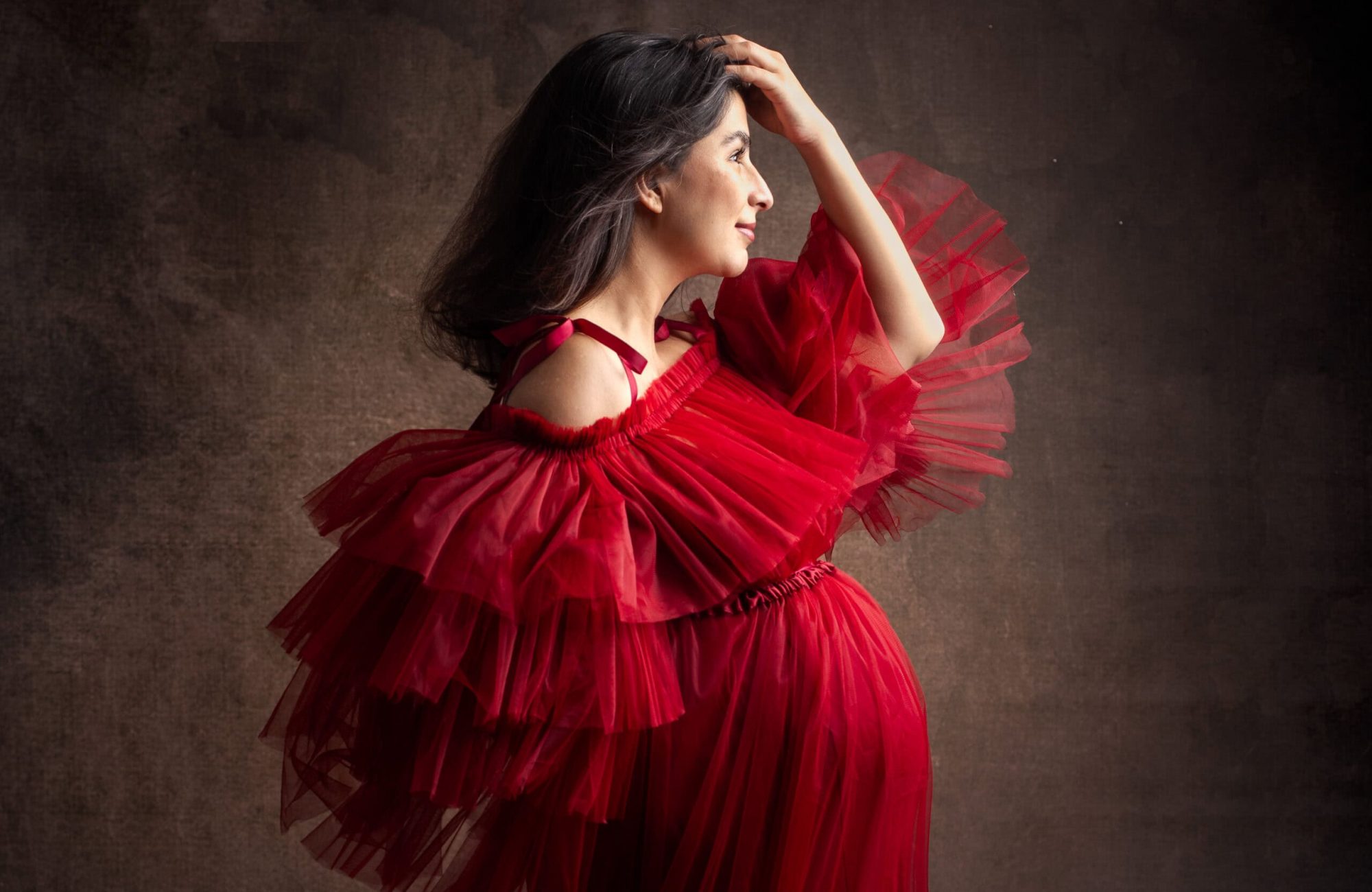 Babybauch Fotoshooting Frankfurt, Babybauch Shooting Darmstadt, Babybauch Shooting Frankfurt, Babybauch Shooting Mainz, Babybauch Shooting Wiesbaden, Babybauchshooting Frankfurt, Babybauchshooting Wiesbaden, Babybauchfotos, Schwangerschaftsbilder, Bilder Schwangerschaft, Bilder Schwangerschaftsbauch, Fotograf Frankfurt, Fotograf Darmstadt, Fotograf Mainz, Fotograf Wiesbaden, Fotografie Frankfurt, Fotografie Darmstadt, Fotografie Wiesbaden, Fotografin Frankfurt, Fotografin Wiesbaden, Fotografin Mainz, Familienfotograf Frankfurt, Familienfotografie Frankfurt, Claudia Cullom