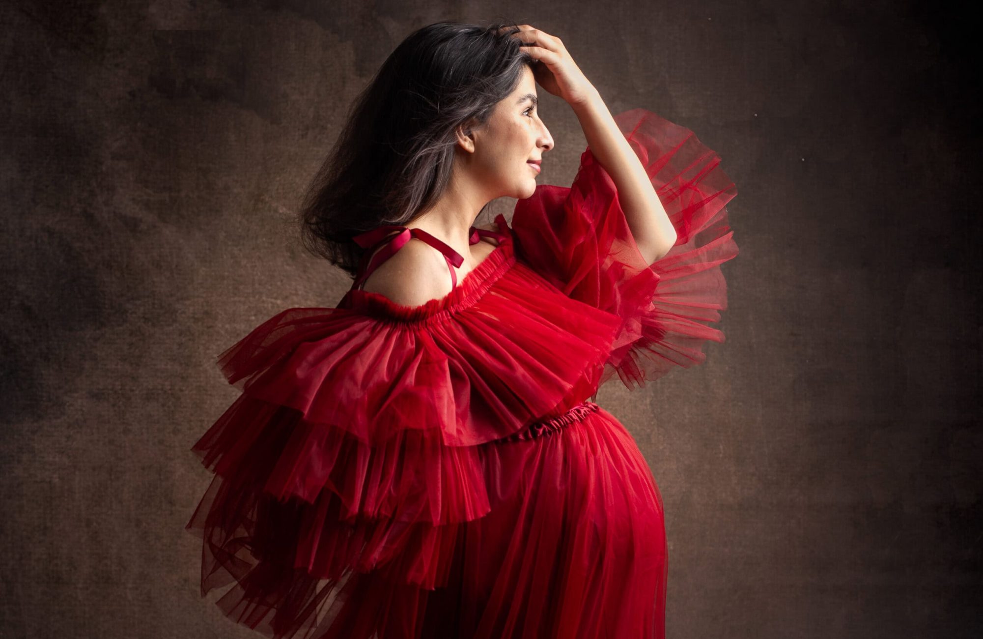 Babybauch Fotoshooting Frankfurt, Babybauch Shooting Darmstadt, Babybauch Shooting Frankfurt, Babybauch Shooting Mainz, Babybauch Shooting Wiesbaden, Babybauchshooting Frankfurt, Babybauchshooting Wiesbaden, Babybauchfotos, Schwangerschaftsbilder, Bilder Schwangerschaft, Bilder Schwangerschaftsbauch, Fotograf Frankfurt, Fotograf Darmstadt, Fotograf Mainz, Fotograf Wiesbaden, Fotografie Frankfurt, Fotografie Darmstadt, Fotografie Wiesbaden, Fotografin Frankfurt, Fotografin Wiesbaden, Fotografin Mainz, Familienfotograf Frankfurt, Familienfotografie Frankfurt, Claudia Cullom